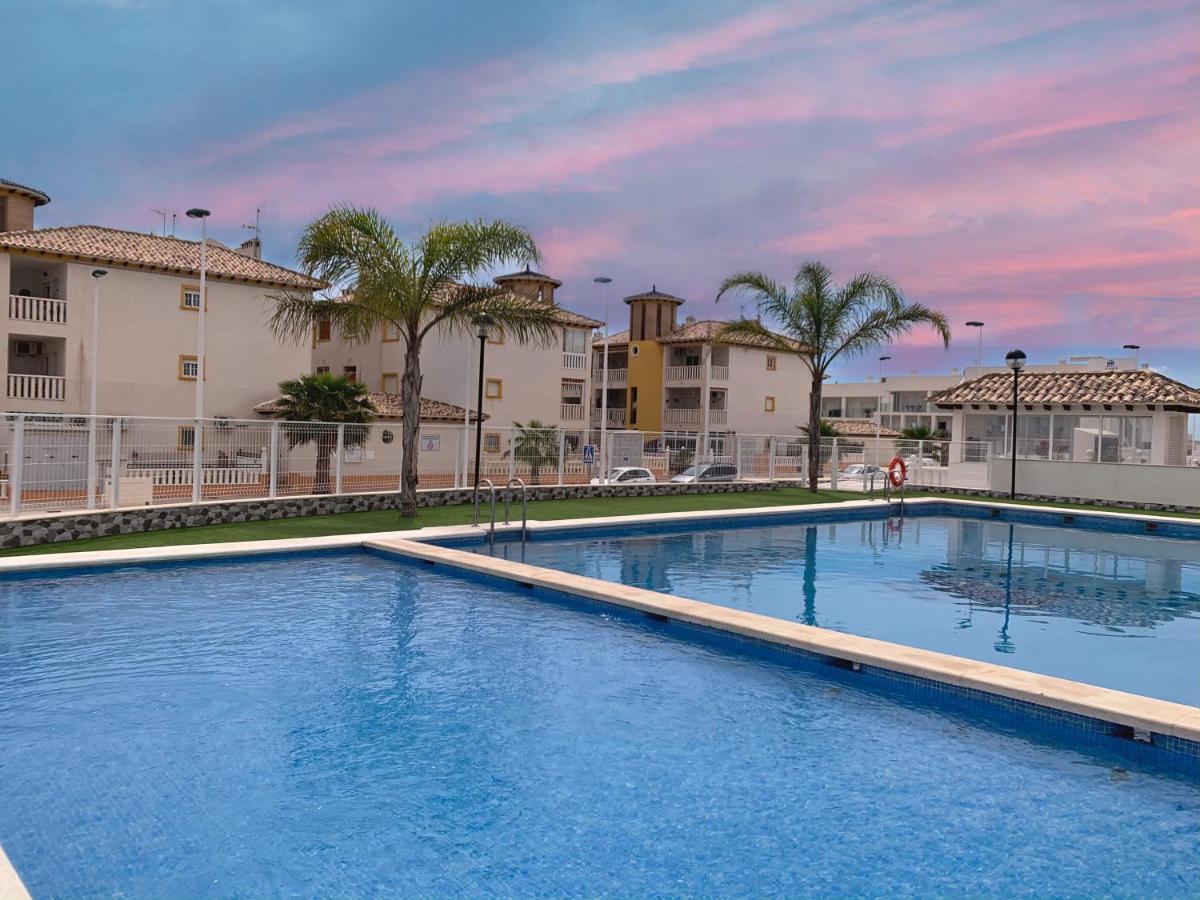 Residencial El Pinet Beach La Mariña المظهر الخارجي الصورة